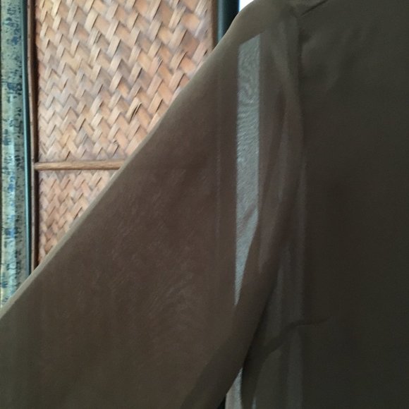 F21 Brown Pleated Button Down Dress Shirt - Picture 3 of 13